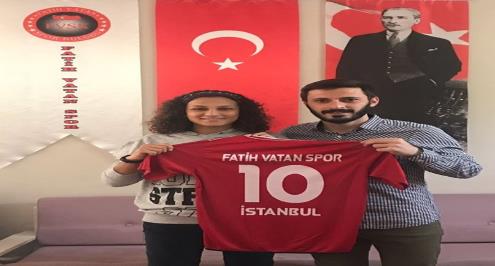 حوار يلاكورة.. منة طارق: أكره مقولة "سيبوا الكرة للرجالة".. وأحلم بدوري الأبطال